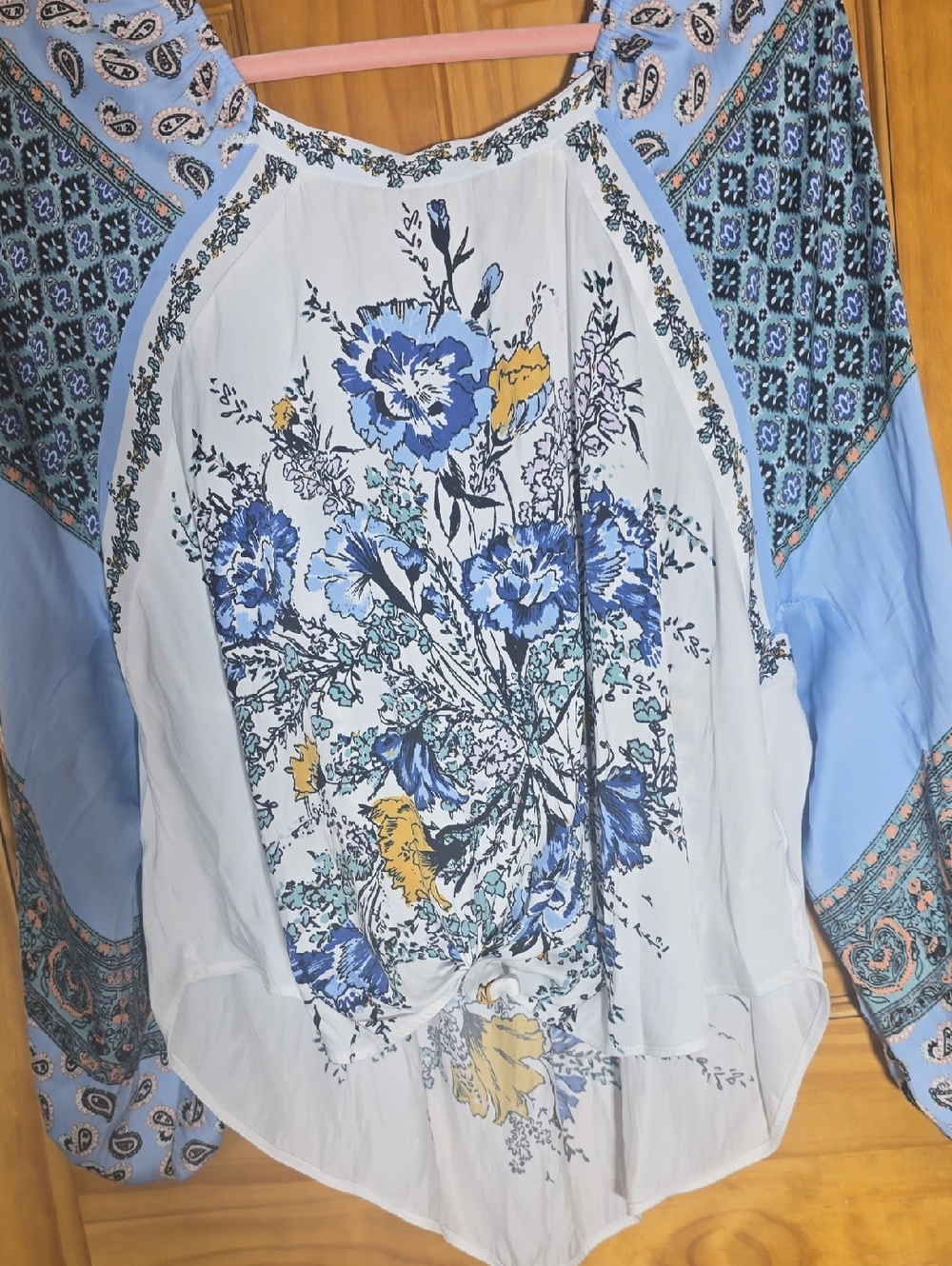 Free People Boho Floral Raglan Peasant Top - Blue & White
